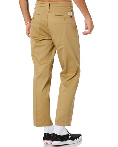 levis chino